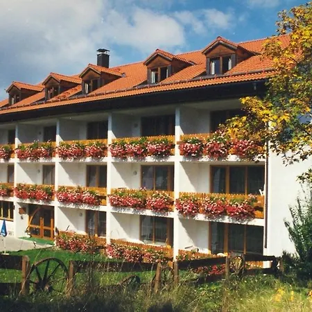 Pfeiffermuehle Hotel *